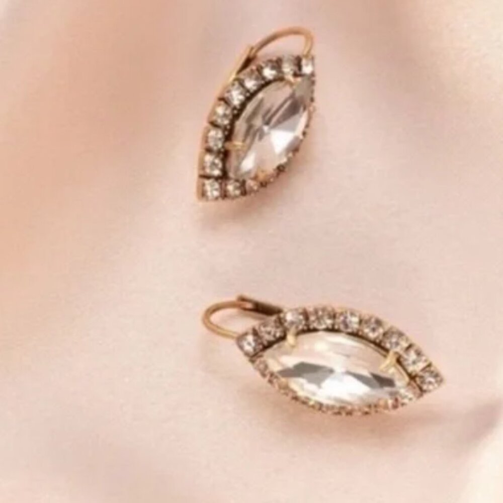 SOLD OUT/RETIRED! Stella and Dot RITZY Crystal Earrings, NIP!